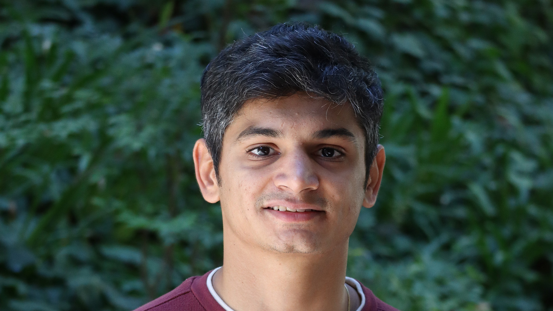 SDSU Physics Student Receives Kennedy Reed Award for Best Theoretical Research